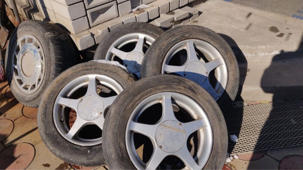 Диски максима с шинами продам