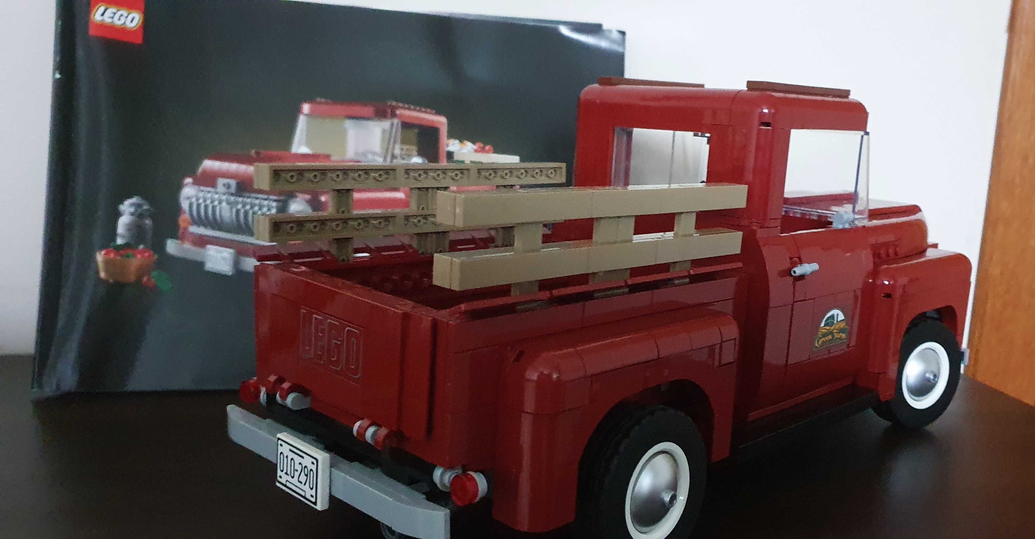 Продавам LEGO Creator 10290 Pickup Truck Пикап