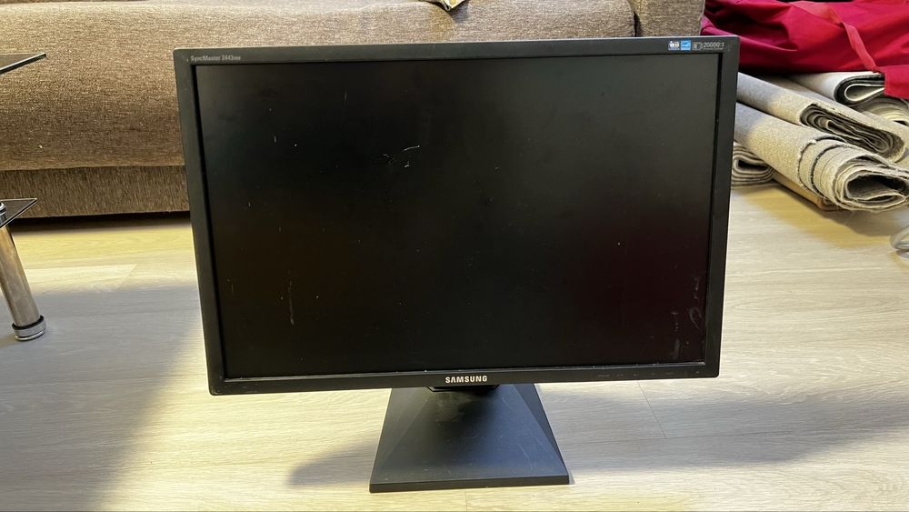 Monitor Samsung SyncMaster 2443NW 24 inch + tastatură