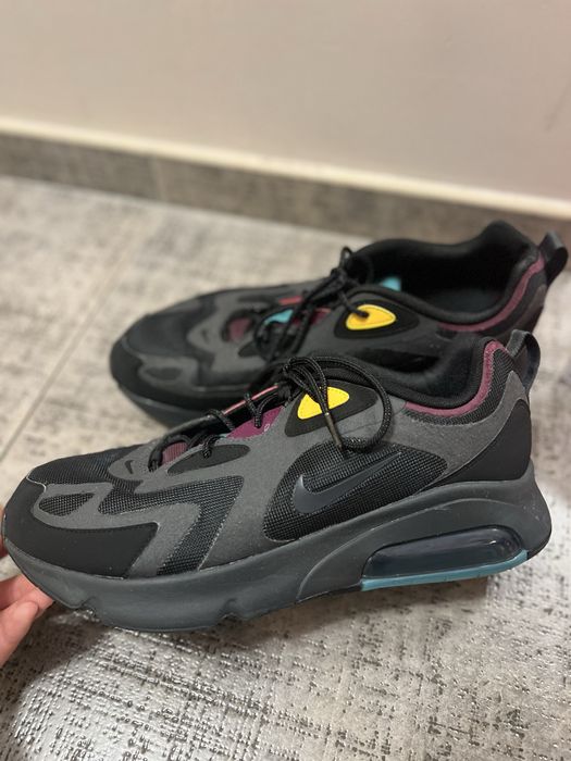 Nike Air Max 200