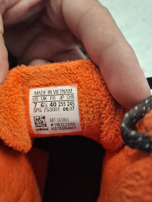 Кецове адидас 40 номер