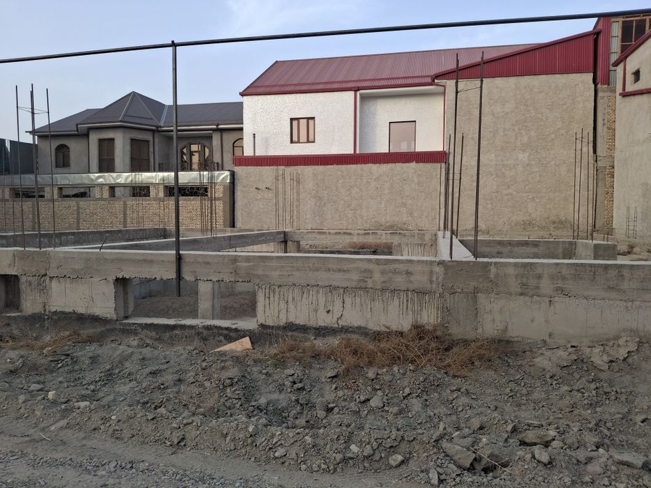 Курилиши тугалланмаган участок