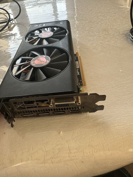 Продам или обмен Rx 560 XFX 8gb