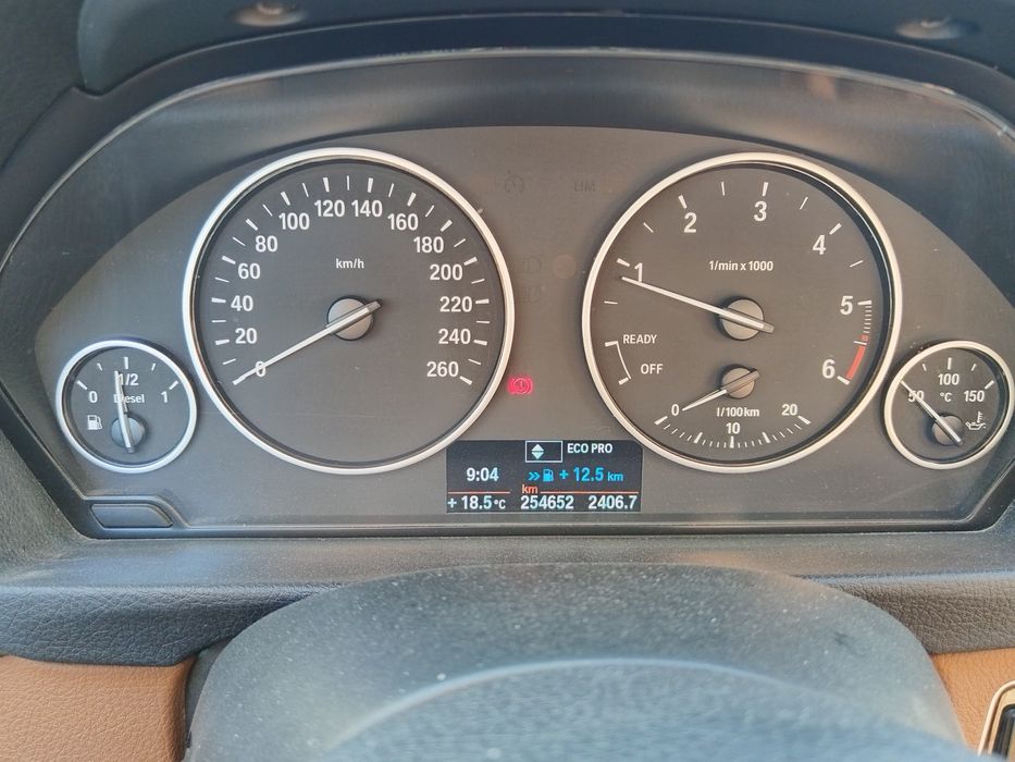 Bmw 320d (f30) 2012