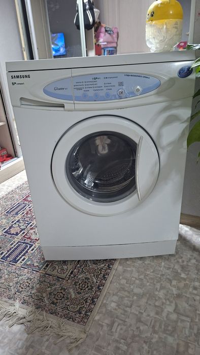 Стиральная машинка на запчасть