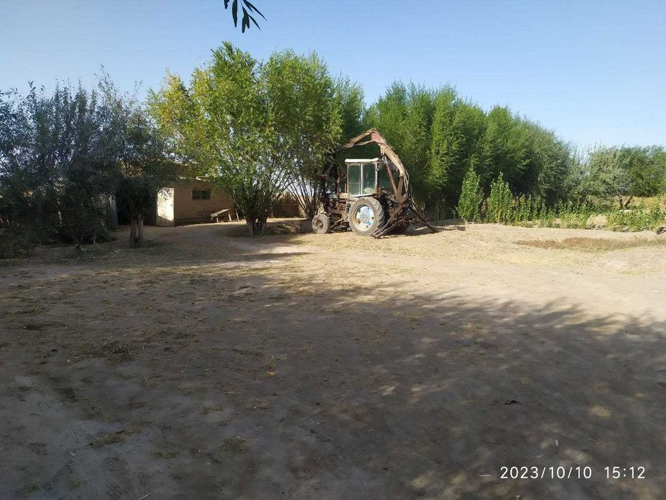 SOTILADI: Traktor 28