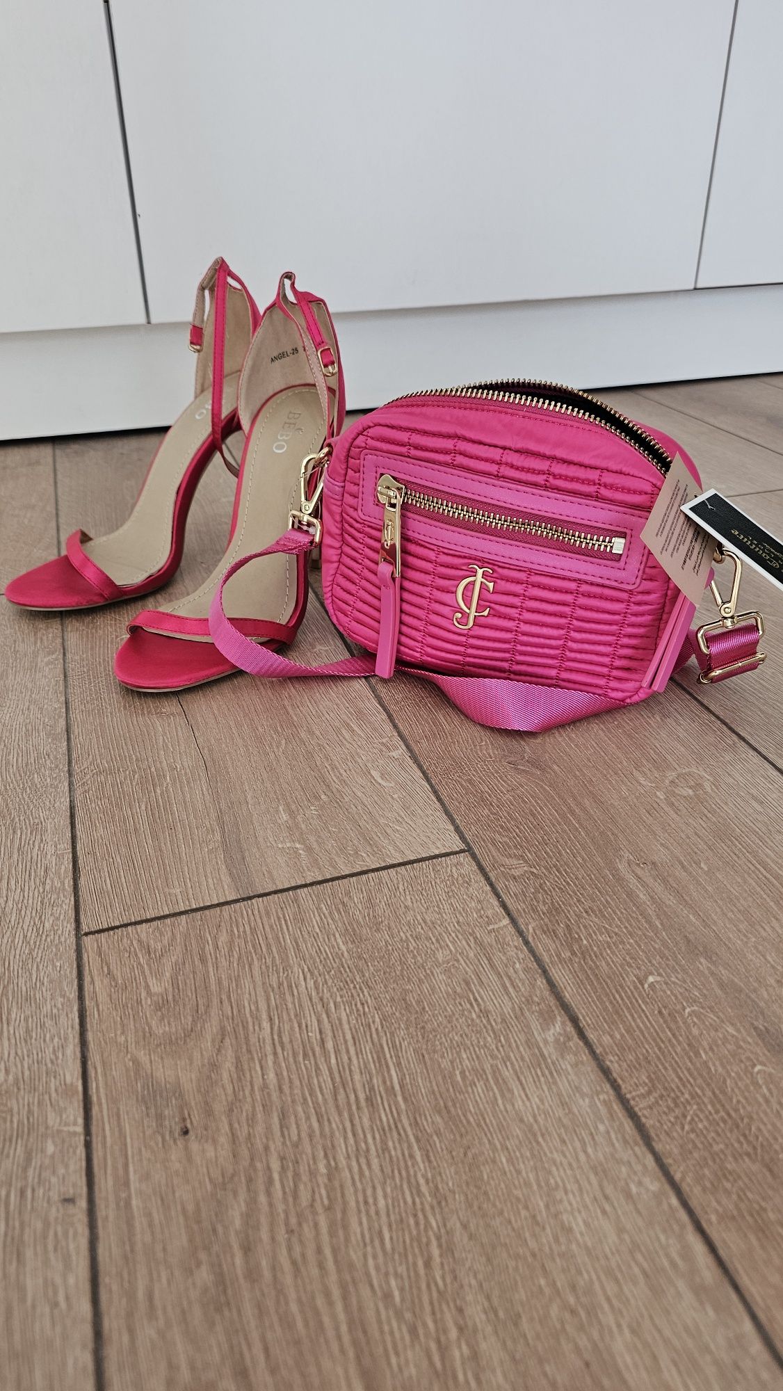 Розова чанта Juicy Couture