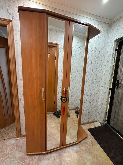 Продам шкаф по одной цене