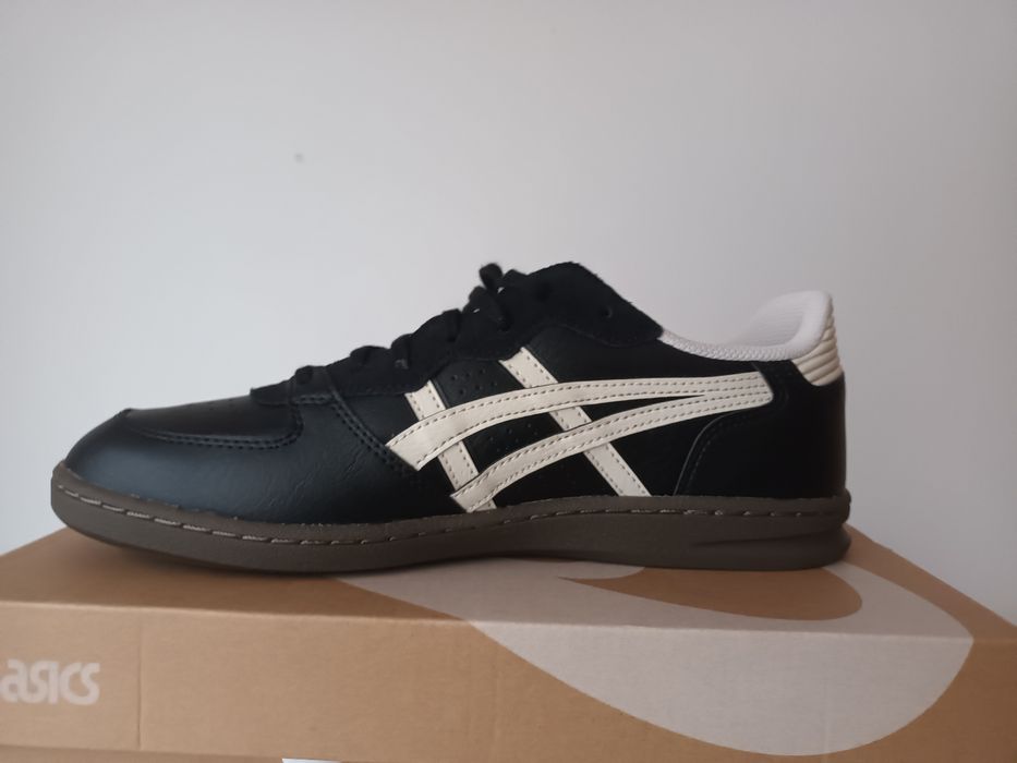 Asics Skyhand OG nr.42 Noi