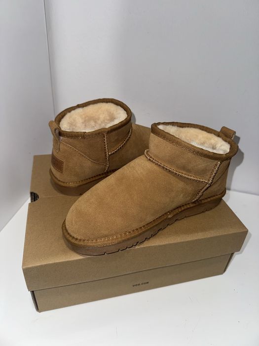 vand ghete UGG mini