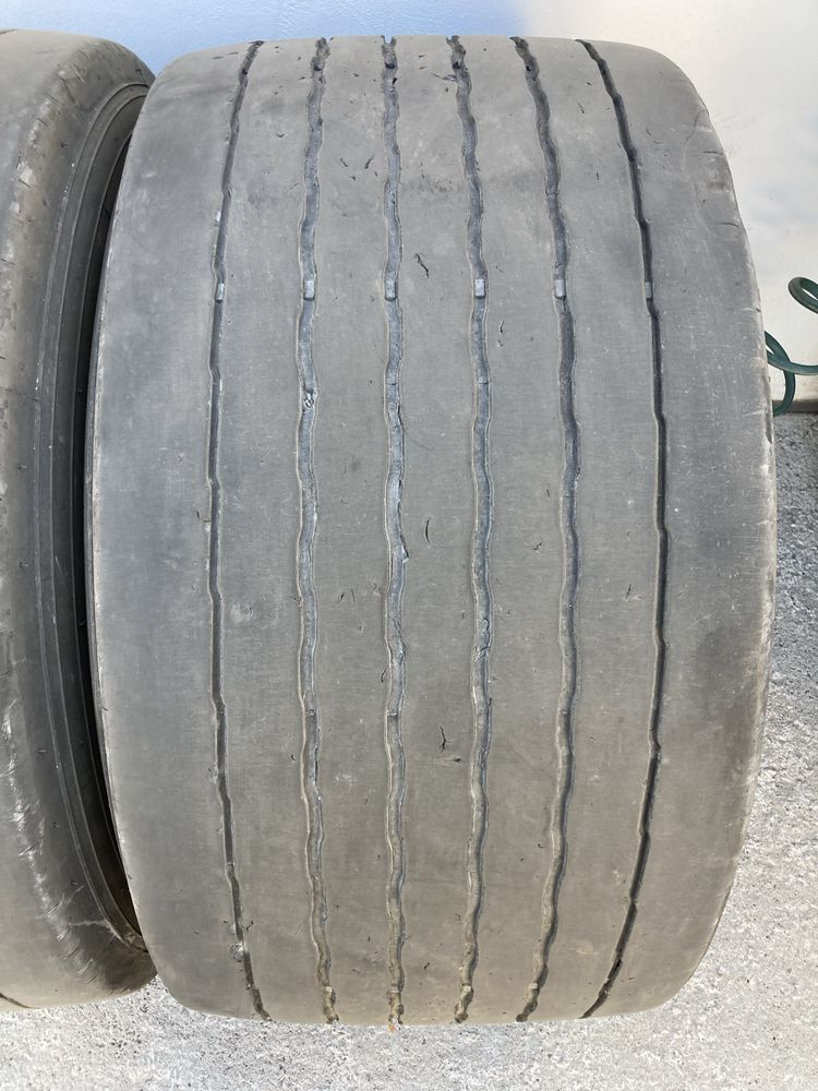Гуми за камион 445-45-19.5 Ремедина