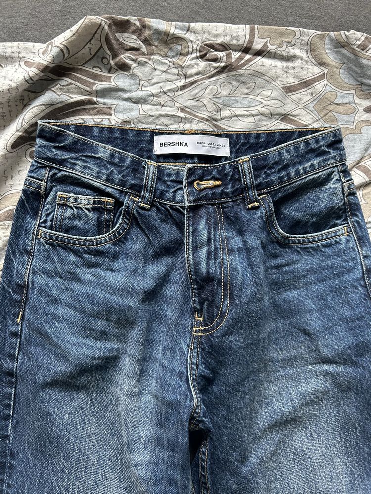 Дамски дънки Bershka