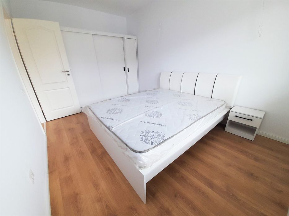 Apartament cu 2 camere | Parcare privată |