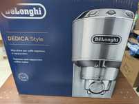Експресо кафемашина De'Longhi Dedica Style EC 685
