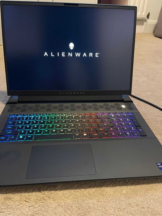 Dell Alienware m18 R2 Intel 14900, RTX 4080, 16GB RAM
