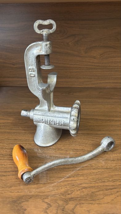 Мясорубка СССР, 60-е годы, рабочая