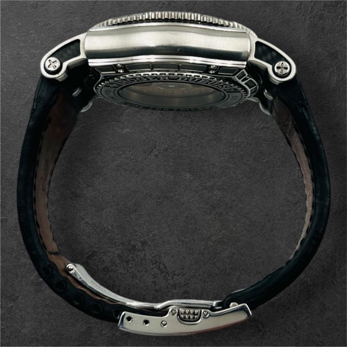 Roger Dubuis EasyDiver мъжки лимитиран часовник