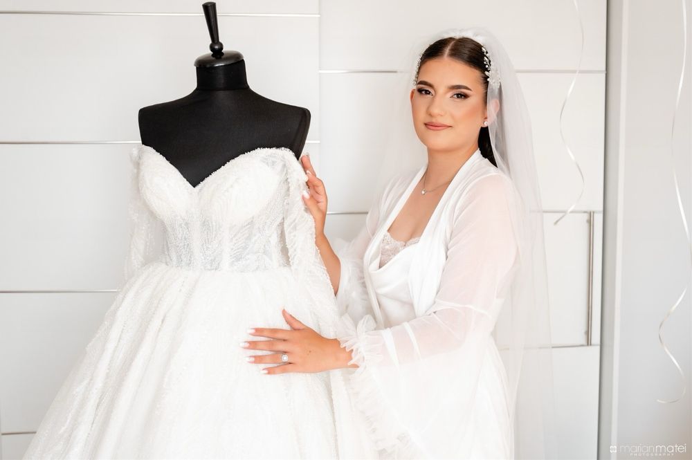 Rochie de mireasa stil printesa