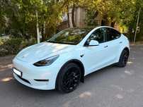 Tesla Model Y Tesla Model Y Long Range Dual Motor (514cp) + Set rotii de iarna