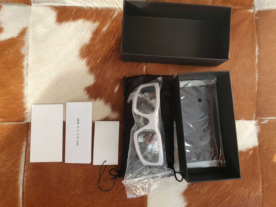 Слънчеви очила дизайнерски - 1017 ALYX 9SM
TECTONIC SUNGLASSES