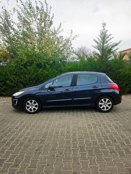 Vând Peugeot 308