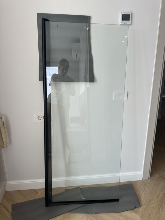 Paravan cada NOU negru Rune Syn 70x150 cm – sticla cada / sticla dus