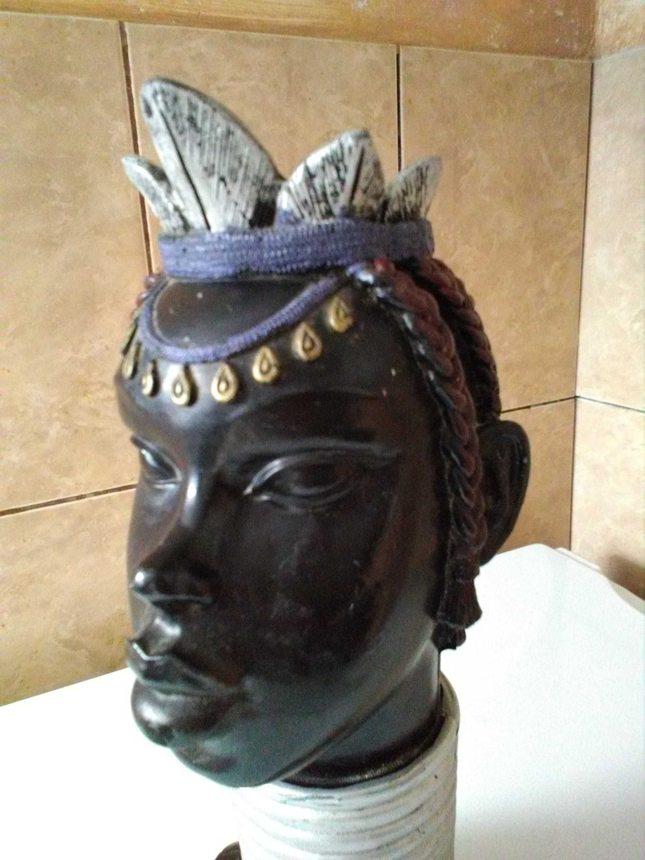 Statueta cap femeie africana, inalt 31cm, din compozit