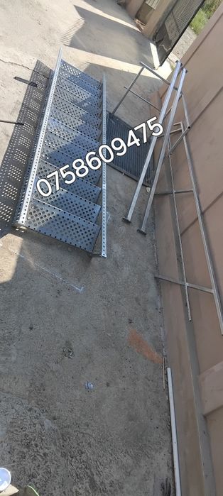 Scări zincate exterior 70x27cm