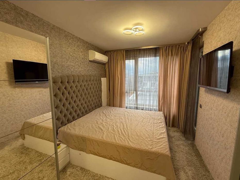 Продава се Многостаен апартамент в София, Студентски град - 223 кв.м за 2826 €/кв.м - Снимка #4