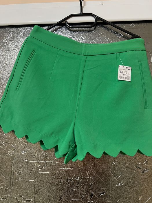 Pantaloni scurti