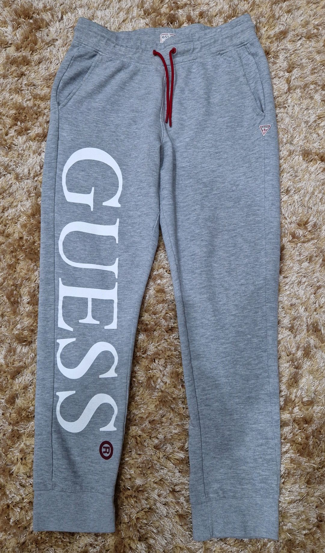 Preț redus ! Pantalon sport bumbac original GUESS, noi, cu etichete
