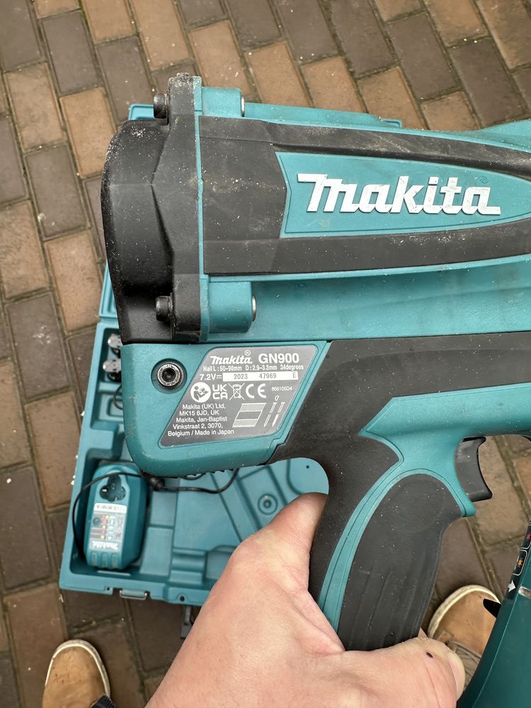 Pistol cuie makita