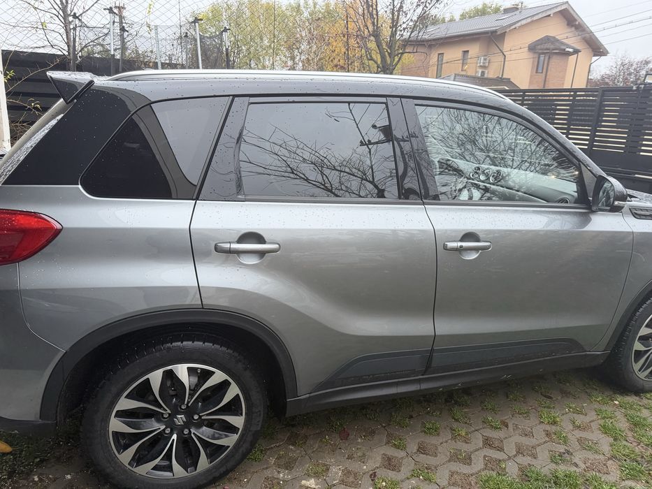 Suzuki Vitara 1.6 benzina automata
