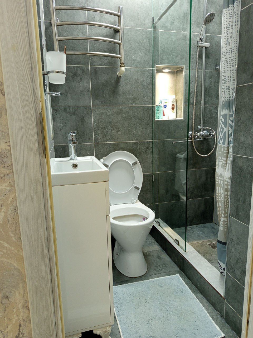 Массив Ялангач ориентир рынок Ширин, 187 и 190 школа 1/1/4 кирпич, S26