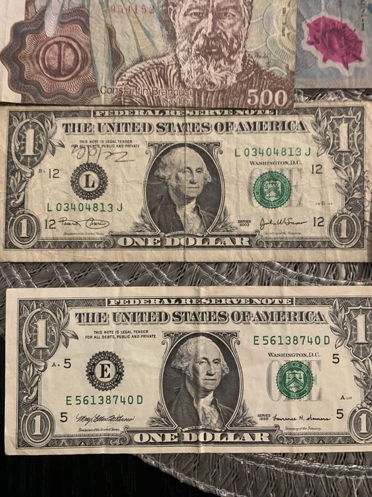 Vind bancnote vechi pentru colectionari