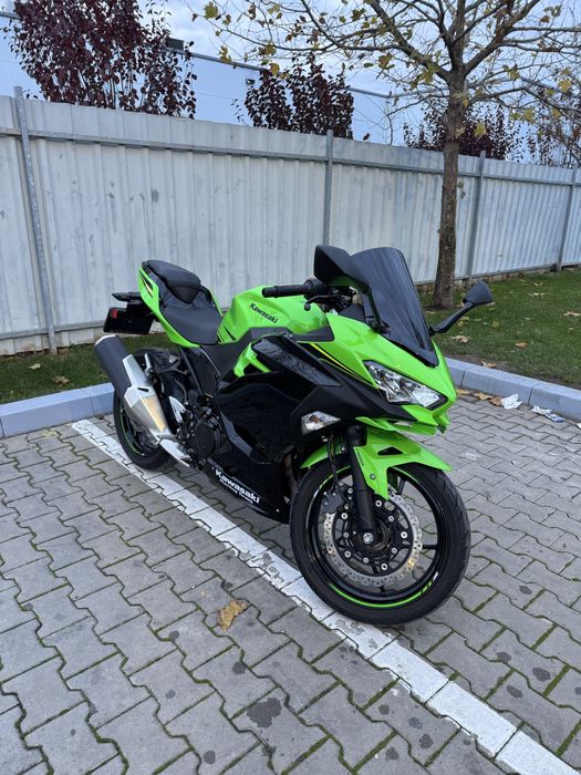 Kawasaki Ninja 400 2019 KRT Edition
