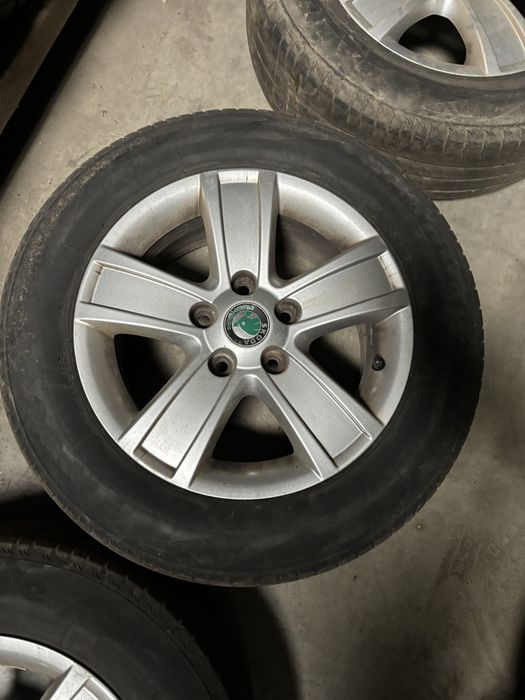 Jante R15 aliaj Skoda originale 195 65 15 vara