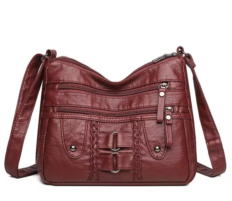 20 лева нова дамска чанта