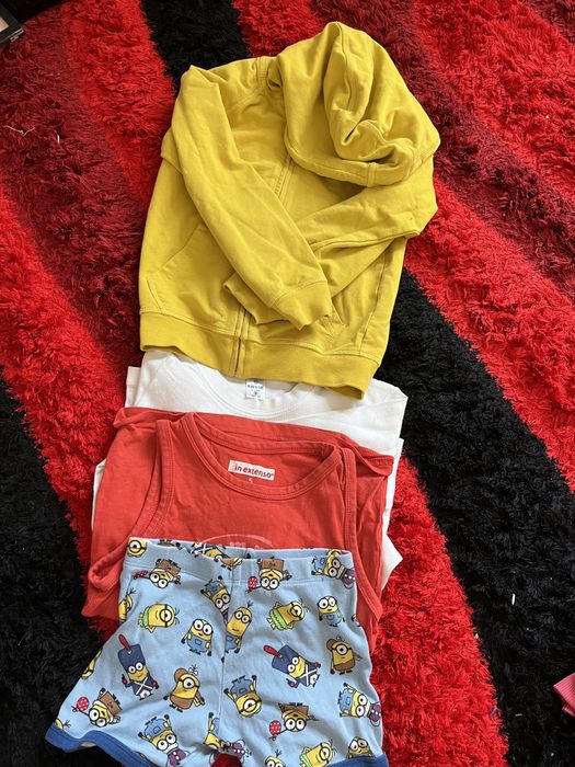 Lot hainute 5-6 ani - transport gratuit , sub4