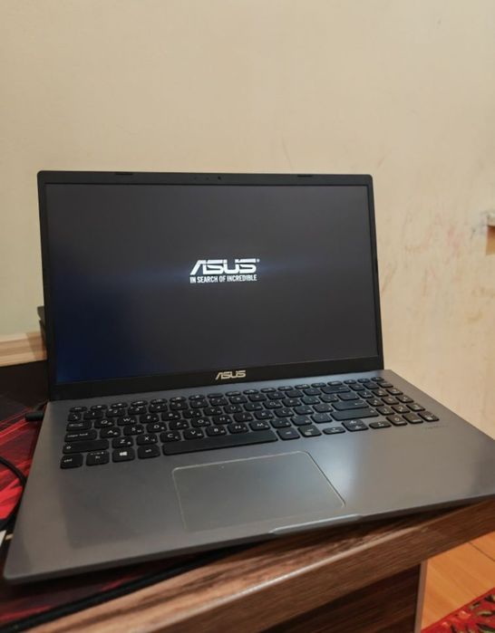 Ноутбук Asus 2020 года