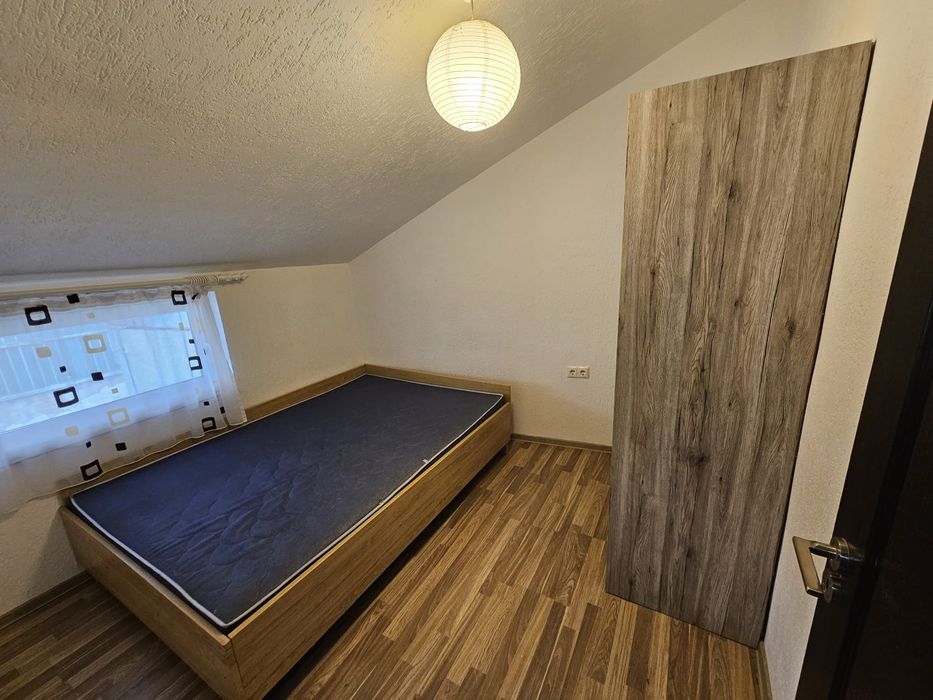 Apartament 3 camere Pretul include și cheltuielile lunare  Valea lupul