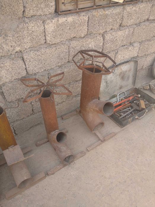 продаю печки чугунные и реактивные.