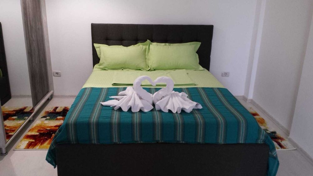 Studio de inchiriat termen lung/extrasezon langa Hotel Manor