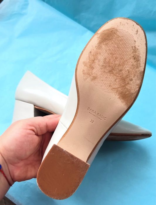 Светли обувки ZARA