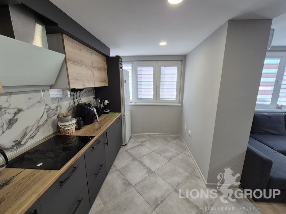 Продава се Тристаен апартамент в Варна, Галата - 92 кв.м за 2066 €/кв.м - Снимка #6