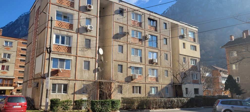Vand Apartament  1 CAMERA IN Baile Herculane