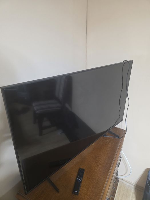 VÂND: Televizor SAMSUNG 43DU7172 (Model 2024) - CA NOU, ÎN GARANȚIE!