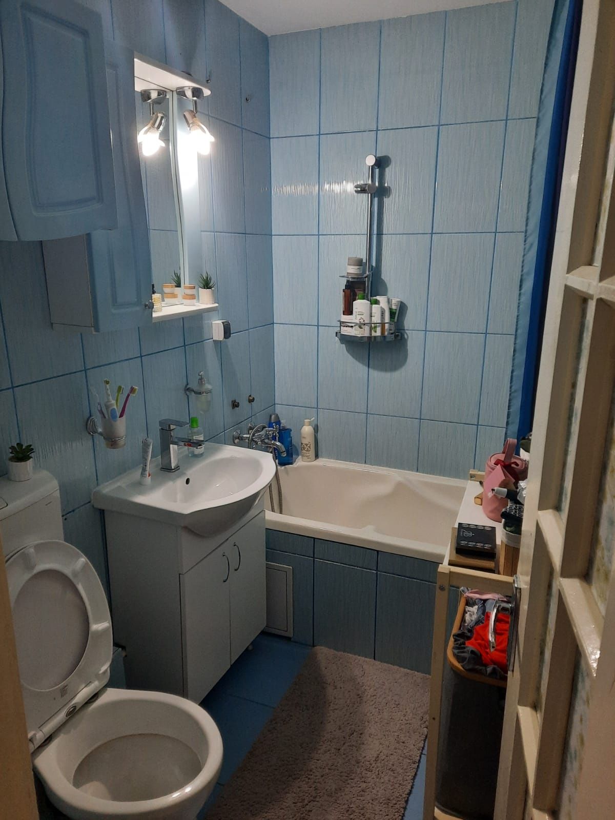 Vând apartament în Vulcan