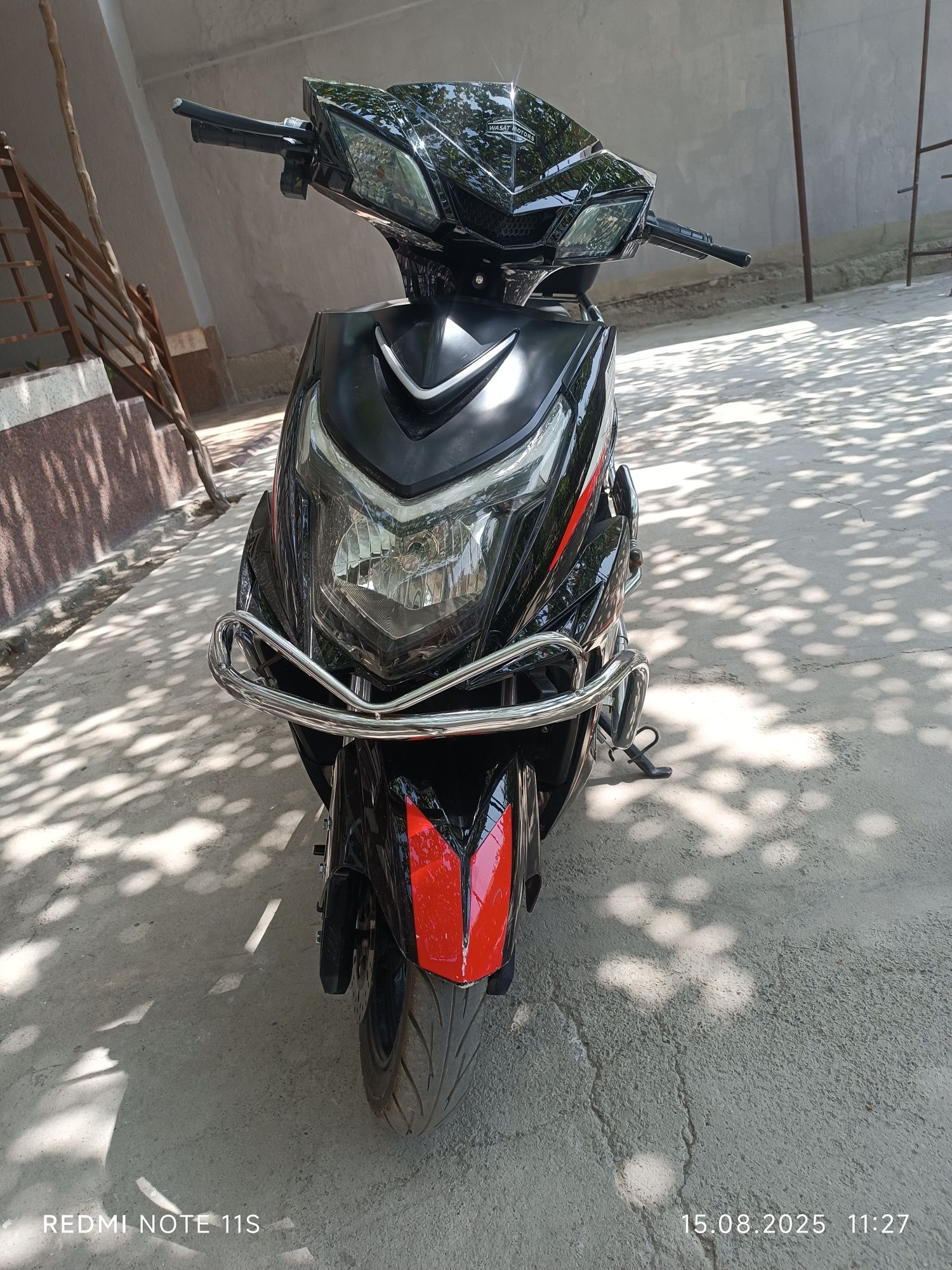 Skuter mototsikl