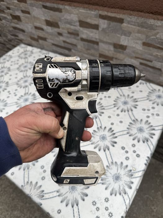 Акумулаторен ударен винтоверт MAKITA